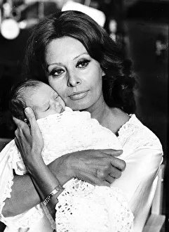 Sophia Loren actress holding baby to recreate the birth of her first child Carlo for a Sophia Loren actress holding baby to recreate the birth of her first child Carlo for a