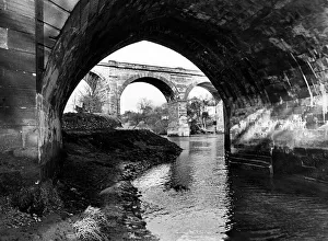 Spanning the Tees, Yarm's two bridges - the railway viaduct in the background Spanning the Tees, Yarm's two bridges - the railway viaduct in the background