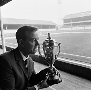 Spurs coach Pat Welton, 4th February 1971. Pictured with Youth Spurs coach Pat Welton, 4th February 1971. Pictured with Youth