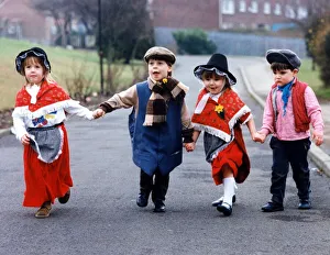 St David's Day - All dressed up for Dewi Sant are these youngstes from Dosbarth St David's Day - All dressed up for Dewi Sant are these youngstes from Dosbarth