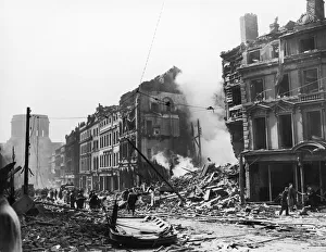 St Georges Square Liverpool after a German air raid 2nd May 1941 St Georges Square Liverpool after a German air raid 2nd May 1941