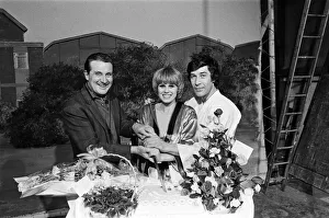 The stars of the New Avengers L-R Brian Macnee, Joanna Lumley and Gareth Hunt The stars of the New Avengers L-R Brian Macnee, Joanna Lumley and Gareth Hunt