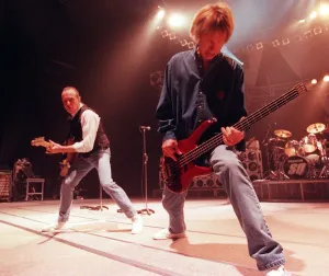 Status Quo on stage at the Clyde Auditorium October 1999 Francis Rossi Status Quo on stage at the Clyde Auditorium October 1999 Francis Rossi