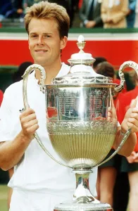 Stefan Edberg wins the Stella Artois Tennis Championships at the Queen' Stefan Edberg wins the Stella Artois Tennis Championships at the Queen'