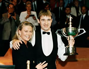 Images Dated 2nd May 1995: Stephen Hendry with girlfriend Mandy Tart after wining The Embassy World Championship