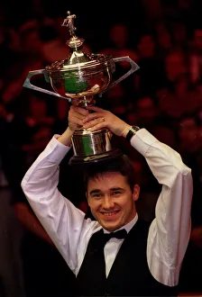Stephen Hendry World Embassy Snooker trophy 1996 on head Stephen Hendry World Embassy Snooker trophy 1996 on head