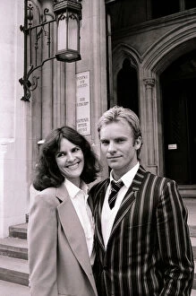Images Dated 13th July 1982: Sting Gordon Sumner with his wife Frances - July 1982 Outside Law Courts