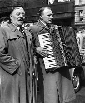 Street Entertainers: Billy Goodwood singing, Freddy Warner accordianist Street Entertainers: Billy Goodwood singing, Freddy Warner accordianist