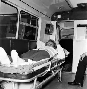 Stuntman Evel Knievel leaves hospital in London. 10th June 1975 Stuntman Evel Knievel leaves hospital in London. 10th June 1975