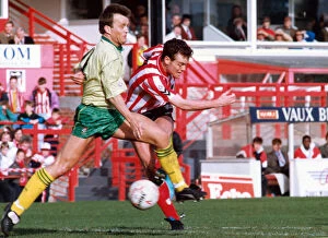 Images Dated 21st March 1992: Sunderland 1-3 Bristol City, league match at Roker Park, Saturday 21st March 1992