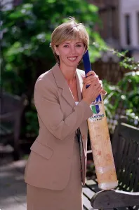 Mirror/0100to0199 00191/sybil ruscoe radio 5 sports presenter june 1999 Mirror/0100to0199 00191/sybil ruscoe radio 5 sports presenter june 1999