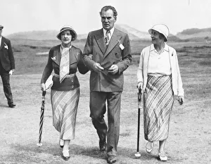 Thomas Meighan actor American movie film star at the open golf championship walking suit Thomas Meighan actor American movie film star at the open golf championship walking suit