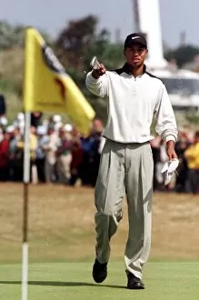 Images Dated 16th July 1998: Tiger Woods at Open Golf Championship Birkdale July 1998 On 9th Green