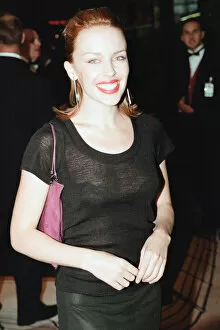Images Dated 18th November 1997: Titanic 1997 film premiere at the Empire in Leicester Square, London