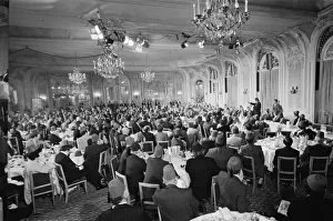 Tommy Cooper making his 30 years in show business speech at The Variety Club of Great Tommy Cooper making his 30 years in show business speech at The Variety Club of Great