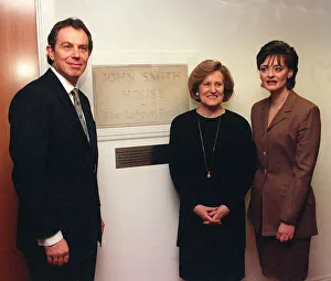 Tony Blair unviels the John Smith plaque at the Labour Party headquarters Millbank Tower Tony Blair unviels the John Smith plaque at the Labour Party headquarters Millbank Tower