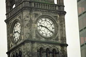 Images Dated 13th February 1993: Town Hall Clock Middlesbrough, 13th February 1993