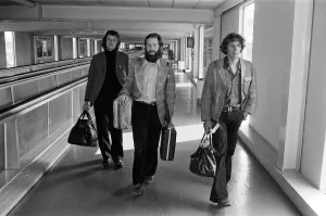 A trio of British mountaineers leave Heathrow Airport to try A trio of British mountaineers leave Heathrow Airport to try