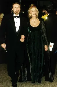 Twiggy Actress With Her Husband Leigh Lawson Arrive For The Film Premiere Of The Evita Twiggy Actress With Her Husband Leigh Lawson Arrive For The Film Premiere Of The Evita
