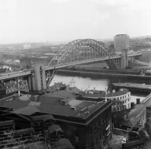 The Tyne Bridge spanning the River Tyne, North East England The Tyne Bridge spanning the River Tyne, North East England