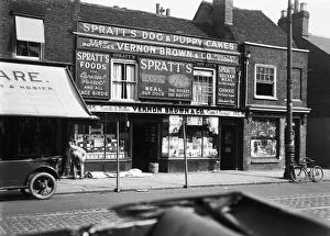 Uxbridge High Street, Vernon Brown's shop. Greater London, Circa 1929 Uxbridge High Street, Vernon Brown's shop. Greater London, Circa 1929