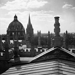 View from the rooftop of Oxford university aerial view acedemic institutions roof View from the rooftop of Oxford university aerial view acedemic institutions roof