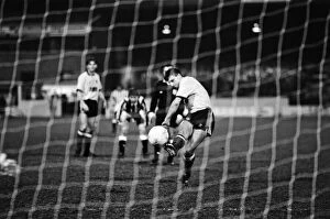 Images Dated 10th January 1989: Watford v Newcastle United, FA Cup 3rd round replay, final score 2-2. 10th January 1989