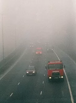 Images Dated 20th January 1997: Weather Motorways M1 Fog