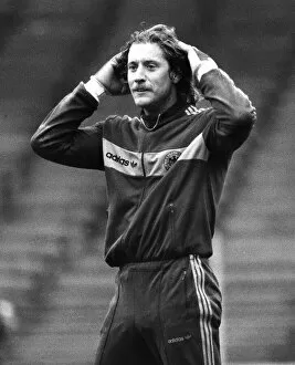 Images Dated 12th October 1982: West German golakeeper Harald Schumacher in training at Wembley Stadium before