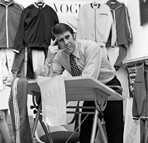 Images Dated 5th March 1970: West Ham and England striker Geoff Hurst has gone into business
