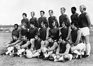 West Ham Team 1970/71: Back Row L/R Peter bennett, Billy Bonds, Trevor Brooking West Ham Team 1970/71: Back Row L/R Peter bennett, Billy Bonds, Trevor Brooking