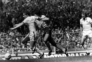 Images Dated 10th May 1980: West Hams Paul Allen takes on Arsenals Frank Stapleton watched by Hammers Billy