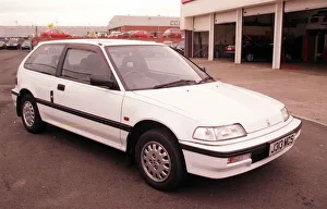White Honda Civic car J registration July 1998 used car section White Honda Civic car J registration July 1998 used car section