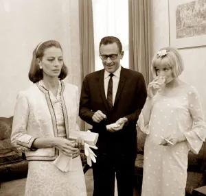 William Holden cocktail party August 1964 1960s William Holden cocktail party August 1964 1960s