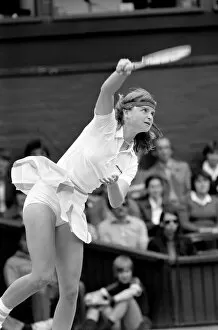 Images Dated 30th June 1980: Wimbledon 1980. 7th day. H. Mandlikova vs. R. Cawley. Miss H