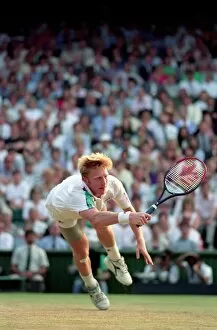 Images Dated 3rd July 1991: Wimbledon Tennis. Mens Semi. Boris Becker v. David Wheaton. July 1991 91-4275-203