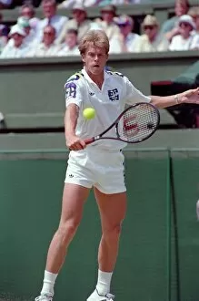 Images Dated 3rd July 1991: Wimbledon Tennis. Stefan Edberg v. Michael Stich. July 1991 91-4275-117