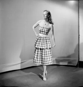 Woman wearing checked dress October 1952 C5178-001 Woman wearing checked dress October 1952 C5178-001
