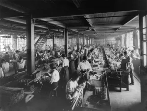 Women workers armiture winding at the Lucas Building at Great King Street Women workers armiture winding at the Lucas Building at Great King Street