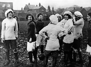 Women's Charity Football Match at Portsmouth, 20th March 1914 Women's Charity Football Match at Portsmouth, 20th March 1914