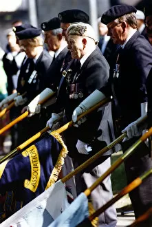 Images Dated 15th August 1995: World War Two - Second World War - 50th Anniversary VJ Day Celebrations - Remembrance