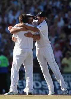 Andrew Strauss, Graeme Swann & Stuart Broad Andrew Straus Andrew Strauss, Graeme Swann & Stuart Broad Andrew Straus