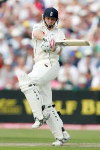 Cricket Batting Techniques Prints: Ian Bell