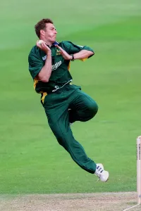 Mark Bowen Print, Nottinghamshire CCC Cricket Photo