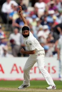 Monty Panesar Print - England Cricket at Old Trafford