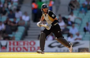 Cricket Batting Techniques Prints: Peter Mcglashan