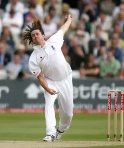 Ryan Sidebottom Print - England and Nottinghamshire Cricket at Trent Bridge