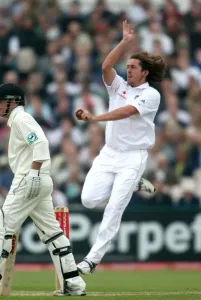 Ryan Sidebottom Bowling Print, 2nd Npower Test Match England V New Zealand