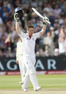 Eoin Morgan Celebrates His Maiden Ctest Century Eoin Morgan Celebrates His Maiden Ctest Century