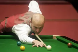 Andy Hicks England Embassy World Snooker Print